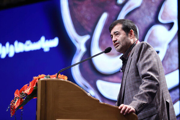 پرچم ایران در سکوهای جهانی به اهتزاز در می‌آید