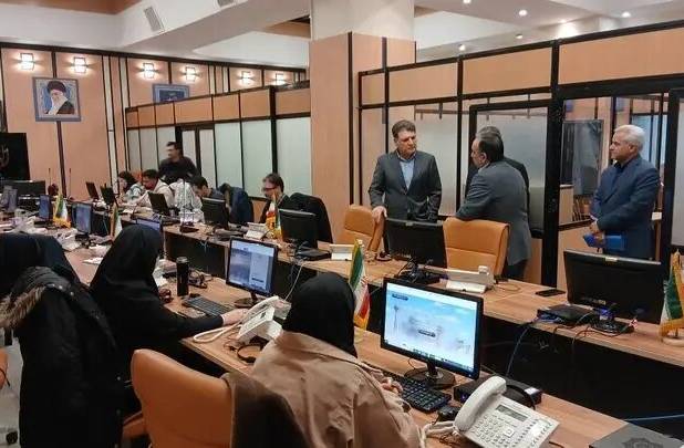 زینی‌وند از ستاد انتخابات کشور بازدید کرد