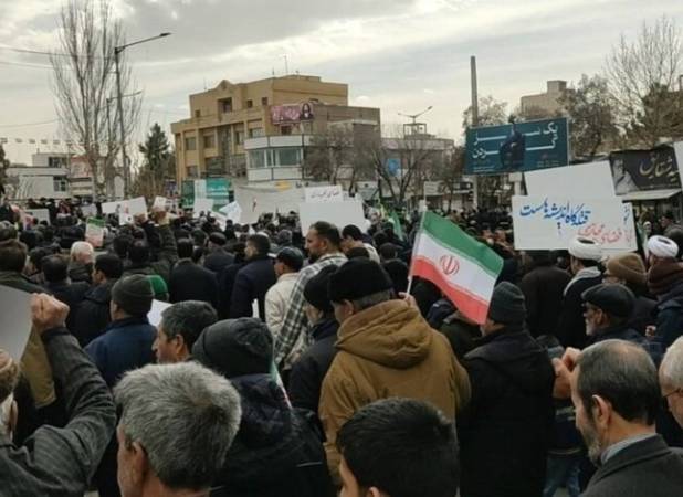 حماسه حضور مردم شیروان در راهپیمایی ۲۲ بهمن