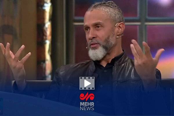 بسکتبالیست NBA: سرود ملی آمریکا را نمی‌خوانم!