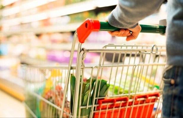 ذخیره‌سازی ۸ هزار تن کالای اساسی در هرمزگان برای ماه رمضان و نوروز