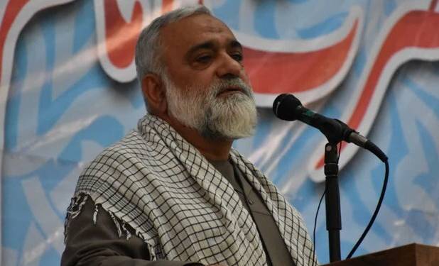 نقدی: دهه‌نودی‌ها در بیت‌المقدس نماز می‌خوانند