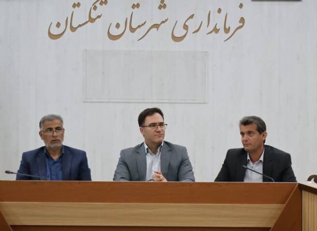 فرماندار تنگستان: ساماندهی سواحل در اولویت برنامه ها است