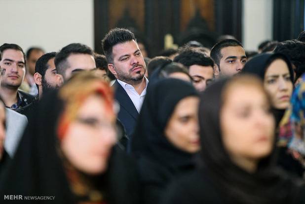 بیعت جمعی از اساتید،پژوهشگران وفناوران کشور باسومین رهبر انقلاب اسلامی