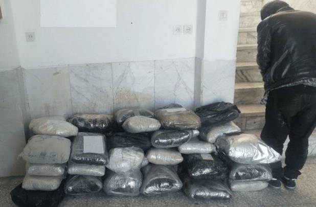 بیش از ۶ کیلوگرم مواد مخدر در کنگاور کشف شد