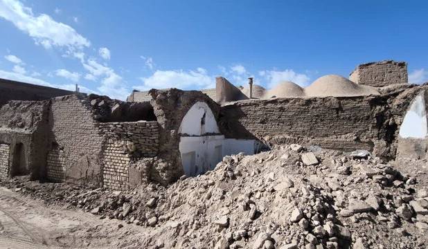 ساخت‌وسازهای غیرقانونی زیر گوش میراث‌ فرهنگی اردکان