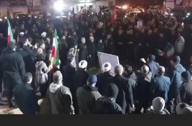 حضور دشمن‌شکن مردم شهر کتالم در عزای رهبر شهید