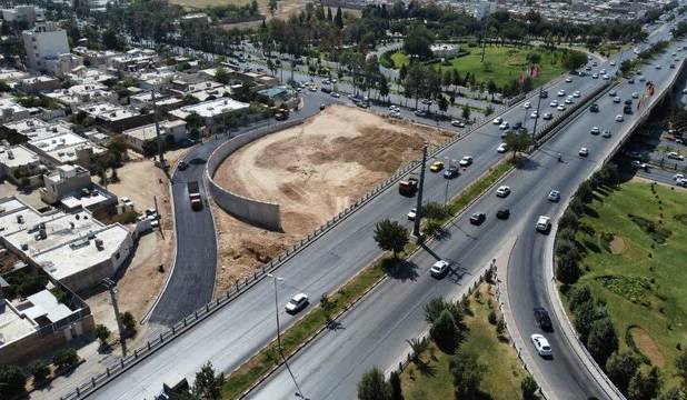 پایان یک گره ترافیکی قدیمی در شیراز/ راست‌گرد پل غدیر تا پایان سال به بهره‌برداری می‌رسد