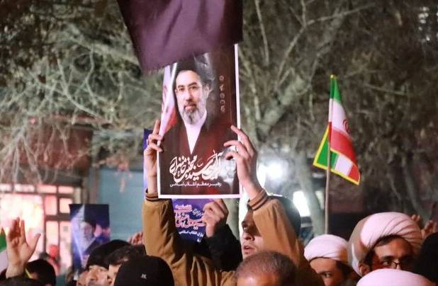 قیام حماسی مردم خوی در خونخواهی شهادت رهبر معظم انقلاب