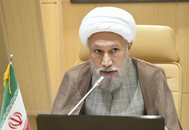 امام جمعه شیراز: مدیریت اغتشاشات قابل تقدیر بود