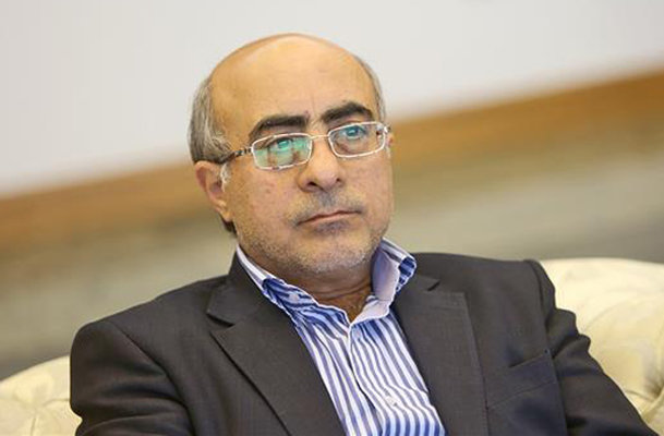 رشد ۳۹ درصدی نقدینگی/بانکها کنترل رشد ترازنامه را جدی بگیرند
