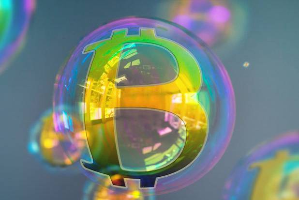 بیت کوین و سهام تکنولوژی آمریکا بزرگترین حباب در بازارها