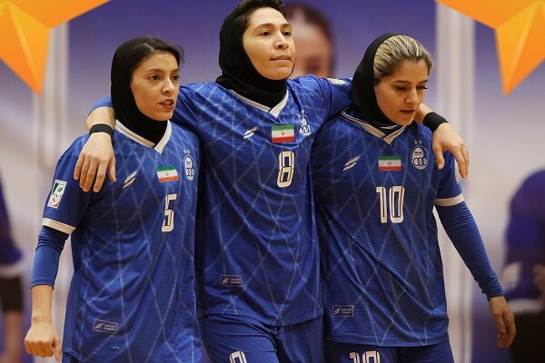 نبرد استقلال برای تثبیت صدر و تلاش تیم‌ها برای فرار از بحران