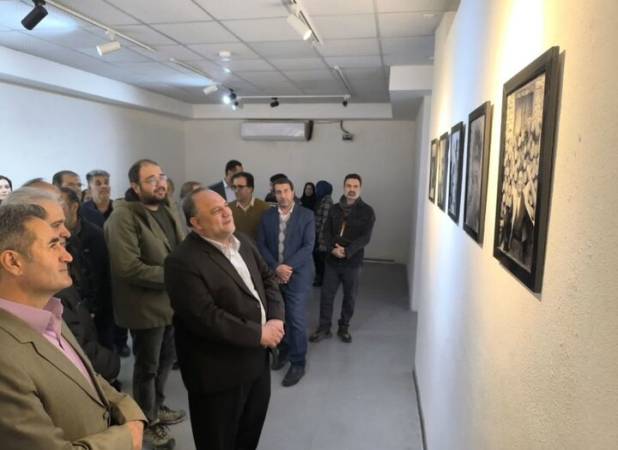 نمایشگاه آثار سه استاد تجسمی کرمانشاه افتتاح شد