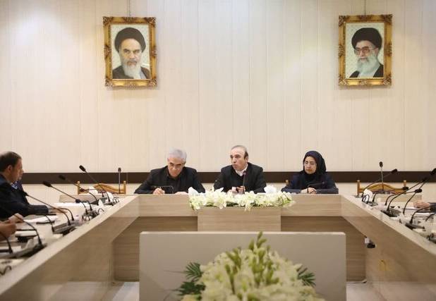 ۲۰۰ هکتار شهرک گلخانه‌ای اردبیل وارد فاز تولید می‌شود/راه‌اندازی ۱۴ شهرک جدید کشاورزی