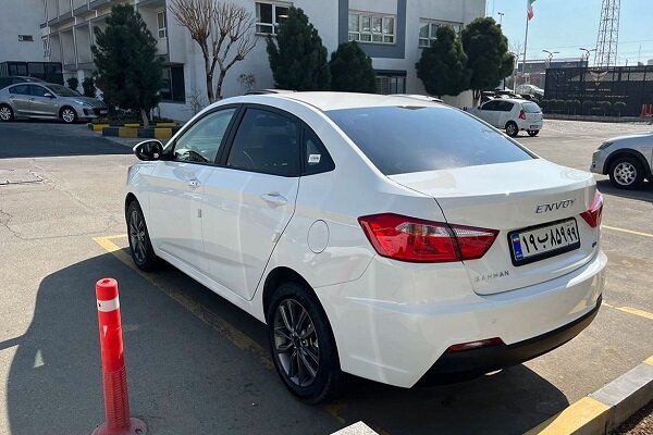 سدان هیبریدی بهمن موتور در یک قدمی بازار؛ «اینوی» پلاک ملی شد