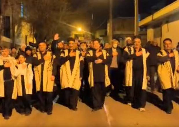 حضور عشایر الیگودرز در مراسم سوگواری امام شهید امت
