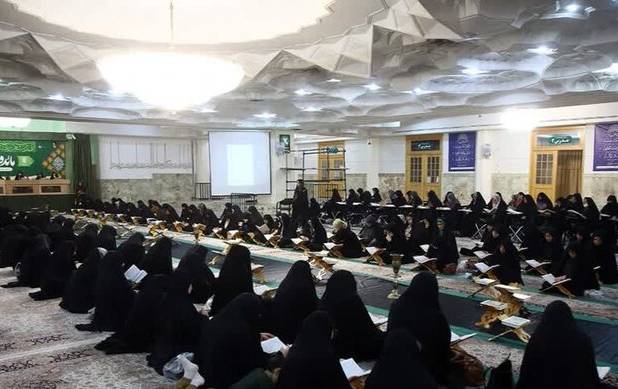 برنامه‌های قرآنی حرم بانوی کرامت ویژه خواهران در ماه رمضان اعلام شد