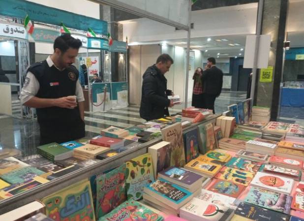 فروش ۱۲ هزار جلد کتاب در نمایشگاه سراسری کتاب آذربایجان‌ غربی تاکنون