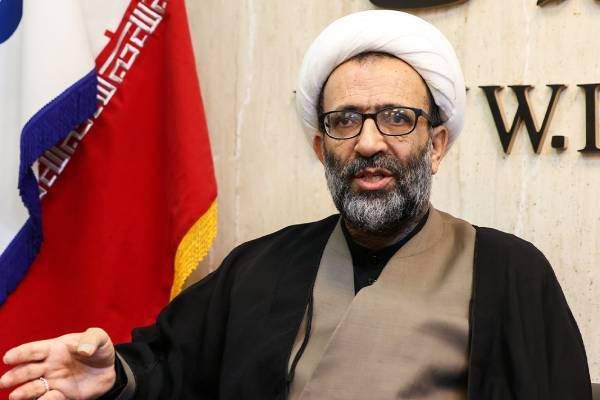 دولت برای حل مشکلات اقتصادی بیشتر تلاش کند