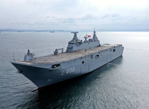 ترکیه ناو هواپیمابر بومی می‌سازد!