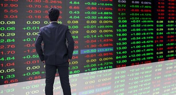 سهامداران منتظر بورس متفاوت ۱۴۰۱ باشند
