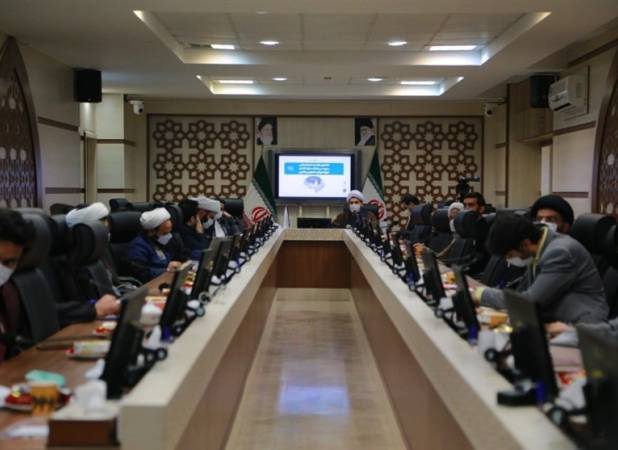 نشست هم‌اندیشی نخبگان حوزوی درباره هوش مصنوعی