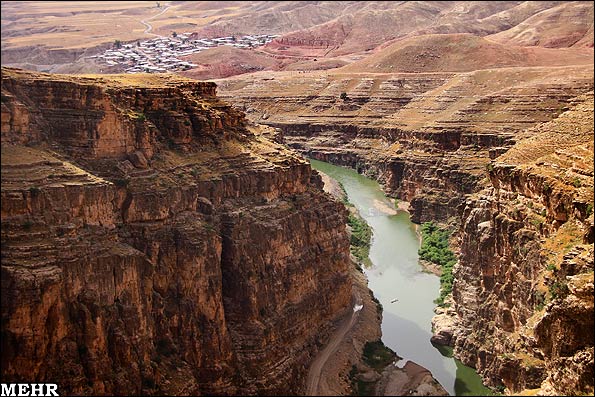 کاهش 70 درصدی دبی رودخانه‌های لرستان