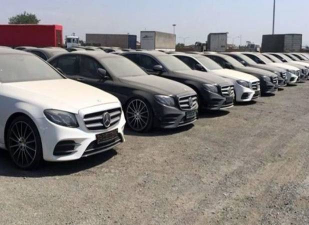 انهدام خودروهای لوکس خارجی قاچاق + فیلم