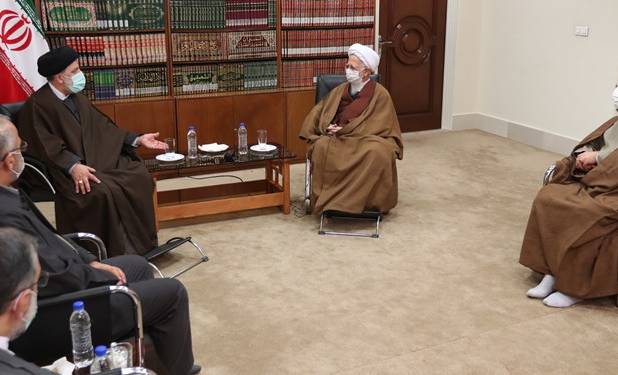 دولت تلاش می کند تا سیاست های تورم زا را کنار بگذارد