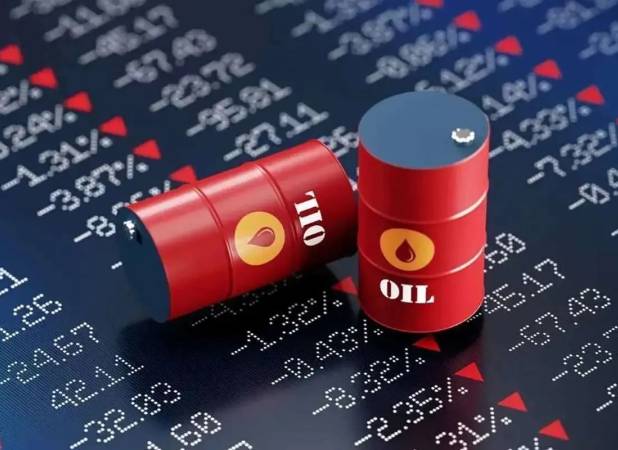 افت قیمت جهانی نفت: واکنش طلای سیاه به مذاکرات