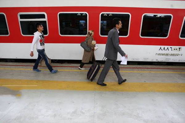 پیش‌فروش بلیت قطارهای نوروزی از فردا آغاز می‌شود