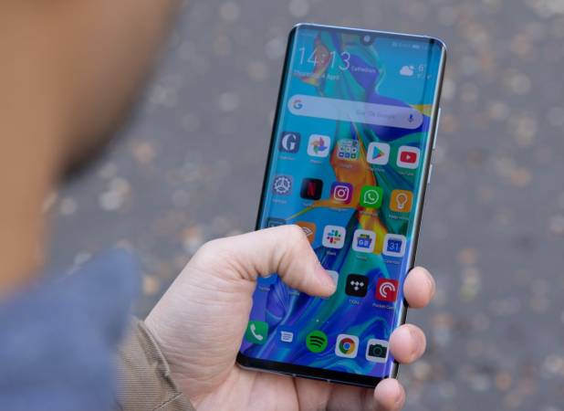 قیمت بهترین موبایل‌های سال در بازار ایران+عکس