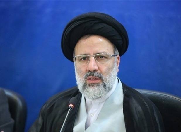دولت در برخورد با حقوق‌های نجومی قاطع است
