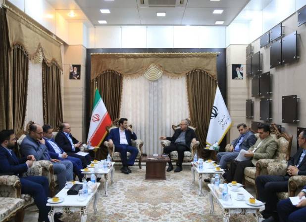 مردم باید اثر پرداخت مالیات خود را در آبادانی شهرها و روستاها ببینند 