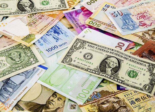 اصلاح سیاست‌های ارزی اولویت اقتصاد ایران