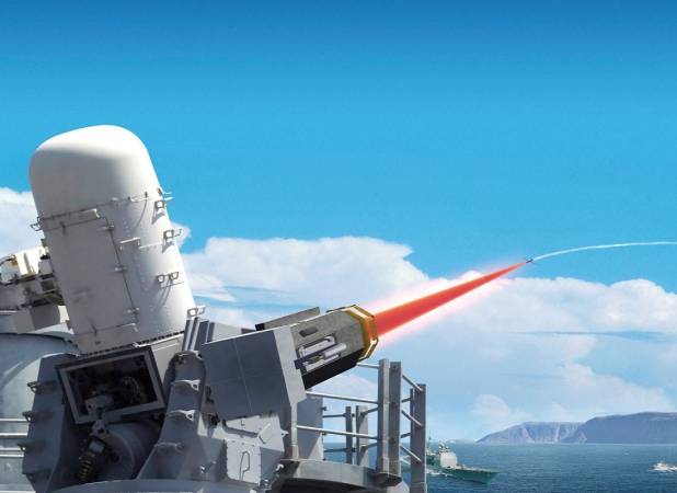 ناوهای آمریکایی به سلاح لیزری مجهز می‌شوند