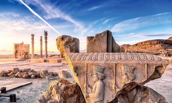 صنعت گردشگری به عنوان بزرگترین صنعت درآمدزا 