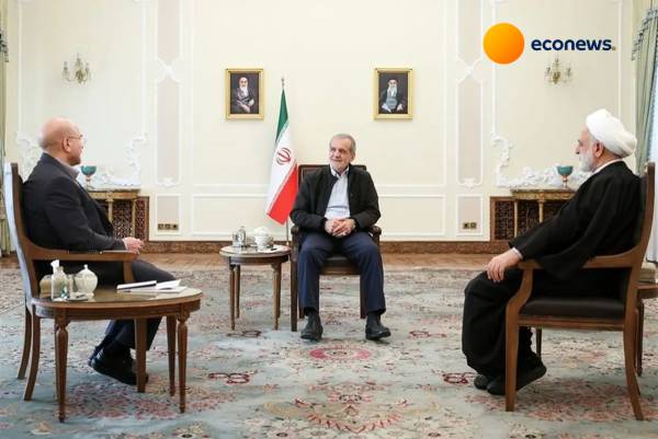 بیانیه اساتید دانشگاه خطاب به سران قوای سه گانه