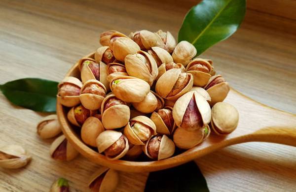 صادرات ۱ میلیارد دلار پسته در ۱۰ ماه