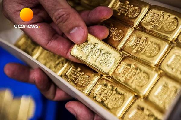 افزایش قیمت طلای جهانی در پی کاهش ارزش دلار