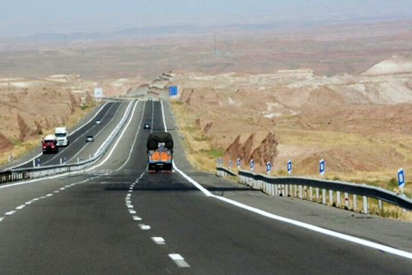 تردد در همه راه‌های اصلی و شریانی لرستان برقرار است