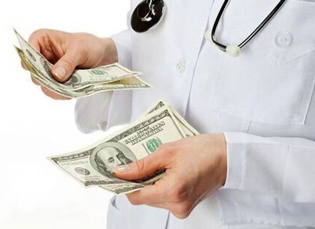 زیرمیزی نتیجه تعرفه‌های غیرواقعی است