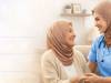 راهنمای انتخاب یک پرستار سالمند با تجربه در منزل