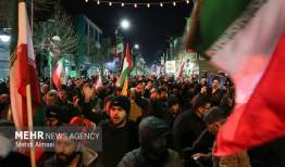 زنجانی‌ها همچنان پای کار نظام مقدس جمهوری اسلامی ایران و وطن