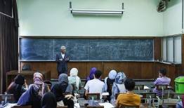 نسخه اساتید نمونه برای مهار مهاجرت دانشگاهیان/ از معیشت تا پژوهش