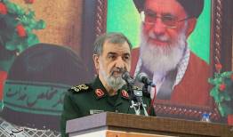 سرلشکر رضایی: متجاوزان در دام راهبردی تنگه هرمز گرفتار شدند