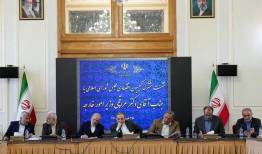 عراقچی میزبان کمیسیون اقتصادی مجلس شد+عکس