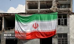 بازدید سفرا از مناطق آسیب‌دیده جنگ تحمیلی سوم در تهران