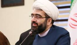 واکنش معاون نهاد رهبری به اخراج یک کارمند دانشگاهی به دلیل پیگیری پوشش